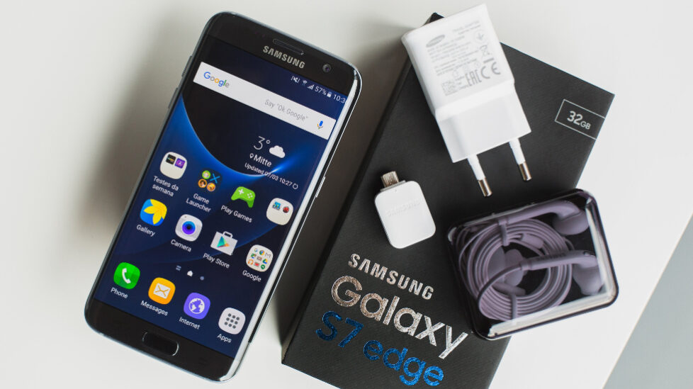 Samsung-galaxy-s7-edge-1