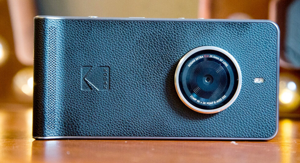 kodak-ektra-1